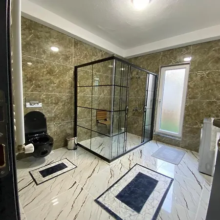 Luxury Modern With An Amazing Pool Sapanca
