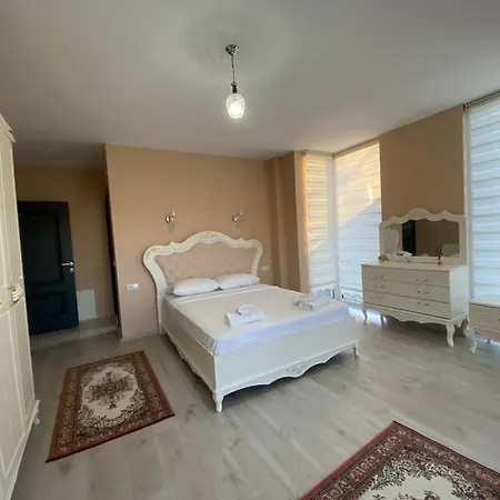 Luxury Modern With An Amazing Pool Villa Sapanca